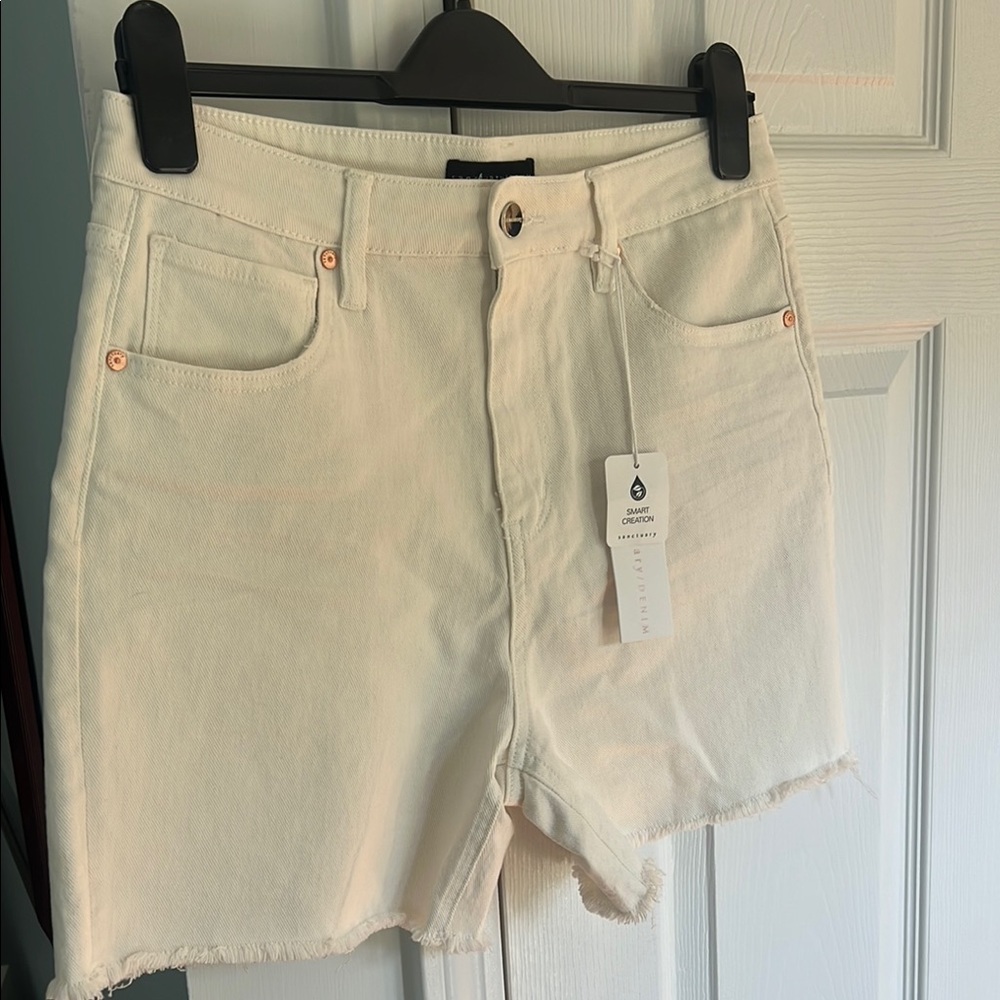 Sanctuary Women's Off-White Jean Shorts